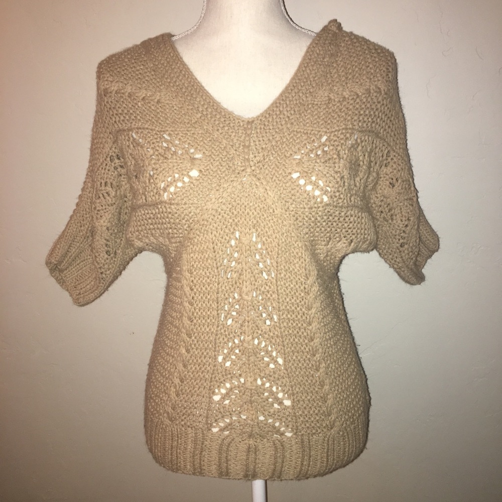 Romeo And Juliet Couture Tan Knitted Sweater Sz M